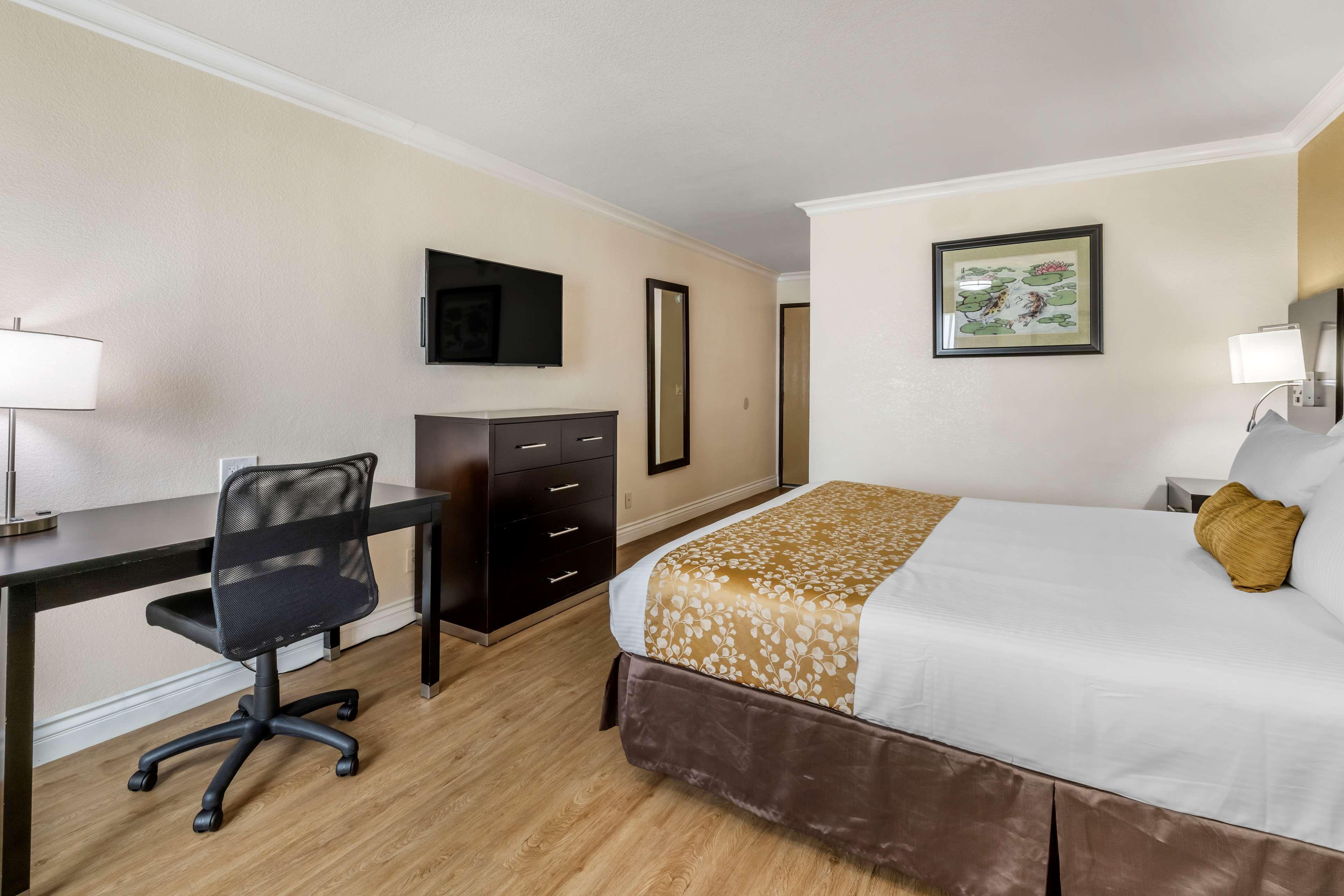 Best Western Plus South Bay Hotel Lawndale Extérieur photo